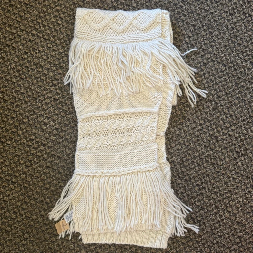NWOT American Eagle Outfitters Fringe Boho Scarf Cream Ivory